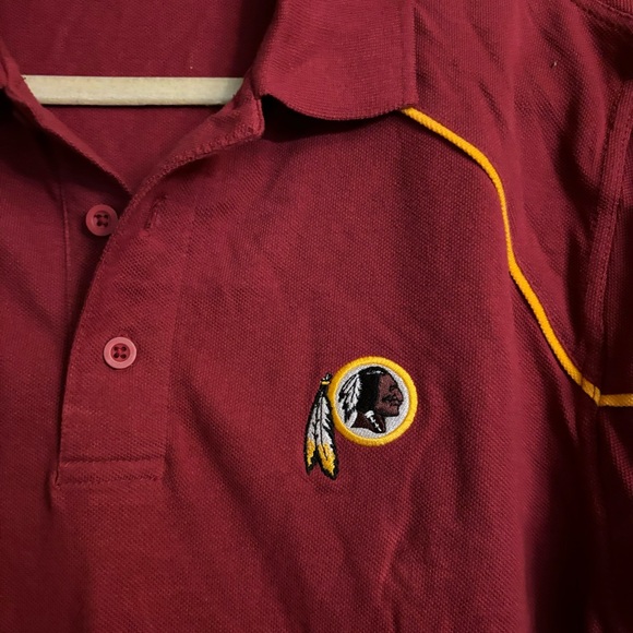 NFL Team Apparel WASHINGTON REDSKINS Football Polo Shirt BNWOT Sz M - Picture 2 of 5